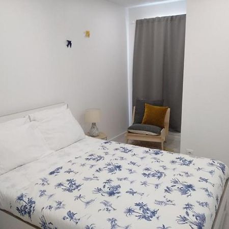 Apartamentos Areia E Mar Sul ヴィラ・プライア・デ・アンコラ エクステリア 写真